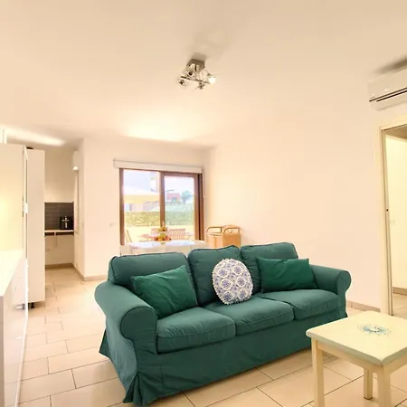 Casa Ambra - أولبيا